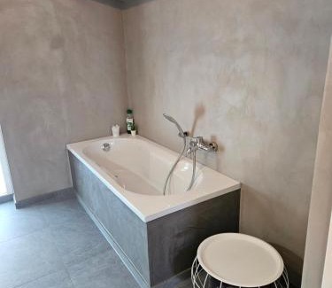 Mechernich Apartment | Ferienwohnung Emely