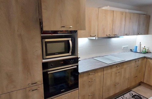 Schweich Apartment | Ferienwohnung Engel - Bungalow/Fewo, Dusche, WC, 1 Schlafraum