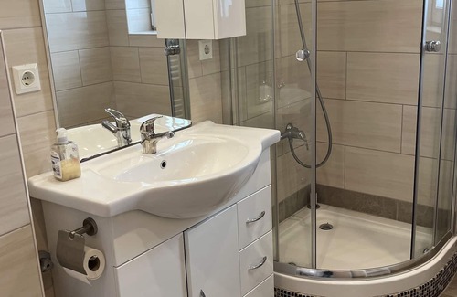 Dinkelsbuehl Apartment | Ferienwohnung für bis zu 6 Personen mit Separater Küche
