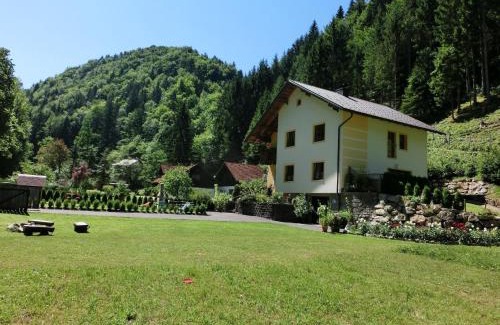 Loich Apartment | Ferienwohnung Felsenblick In Loich