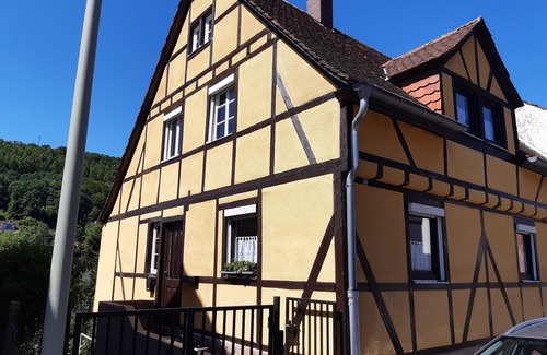 Rodalben Apartment | Ferienwohnung Felsenwanderweg - Appartement/fewo, Toilette und Bad/dusche Getrennt