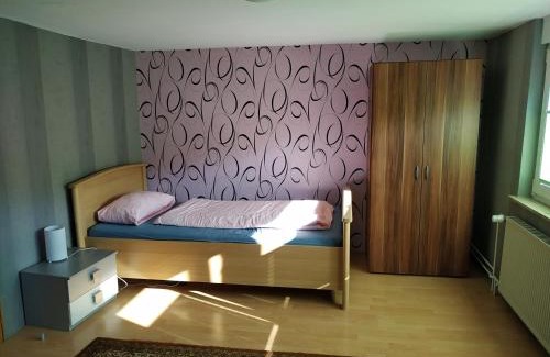 Angelburg Apartment | Ferienwohnung Gönnern - Marburg Biedenkopf mit 5 Zimmer - 2 Badezimmer