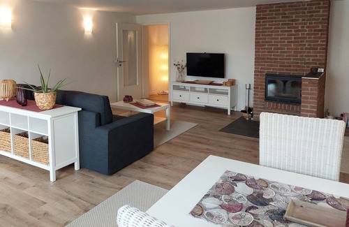 Moehnesee Apartment | Ferienwohnung Gabler 70qm, 1 Schlafzimmer, Duschbad, Kamin, Max. 2 Personen