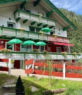 Stall Apartment | Ferienwohnung-Gletscherblick
