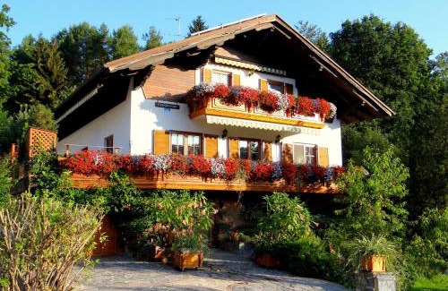 Tuernitz Apartment | Ferienwohnung Haus König