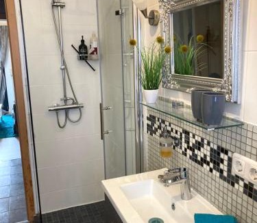 Bienenbuettel Apartment | Ferienwohnung Ilmenaublick mit Zugang zum Fluss