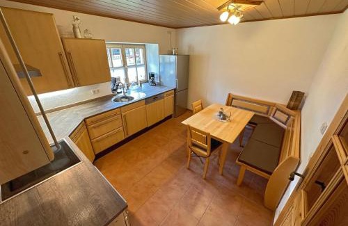 Viechtach Apartment | Ferienwohnung im Bayerischen Wald mit Terrasse