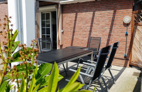 Maasholm-Bad Apartment | Ferienwohnung in Ruhiger Lage, 800m zum Strand, 250m zum Ostseefjord Schlei