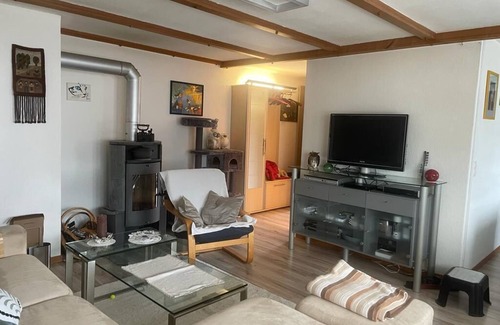 Zweisimmen Apartment | Ferienwohnung in Zweisimmen Ruhige Lage und Schöne Aussicht