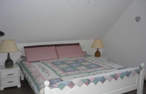 Oeversee Apartment | Ferienwohnung Klütz - Unterkunft mit 2 Schlafzimmern und modernem Bad