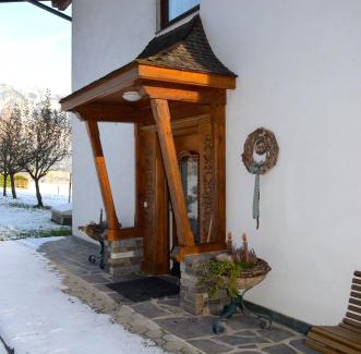 Schlitters House | Ferienwohnung Knabl