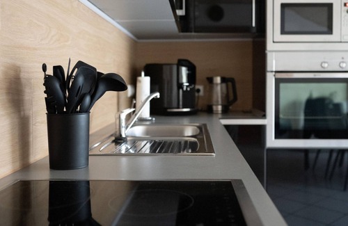Osburg Apartment | Ferienwohnung Krist - Apartment/flat, shower and bathtub, 3 bedrooms