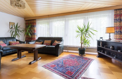 Bronnen Apartment | Ferienwohnung Mankai, 100 qm mit Terrasse und 2 Schlafzimmern für max. 5 Personen
