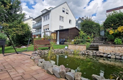 Bad Berleburg Apartment | Ferienwohnung mit Balkon für 4 Personen