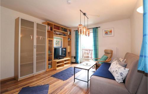 Aldrans Apartment | Ferienwohnung Mit Seeblick