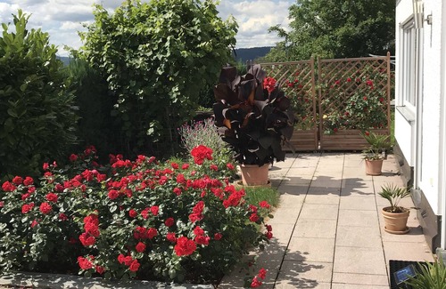 Happurg Apartment | Ferienwohnung mit Terrasse in der Nähe von Nürnberg