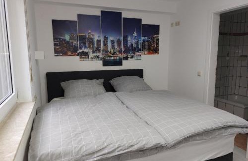 Godelheim Apartment | Ferienwohnung MW 1b 82m2 Höxter Weserbergland Weser inkl 2 Terrassen Wäsche und Endreinigung Self CheckIn