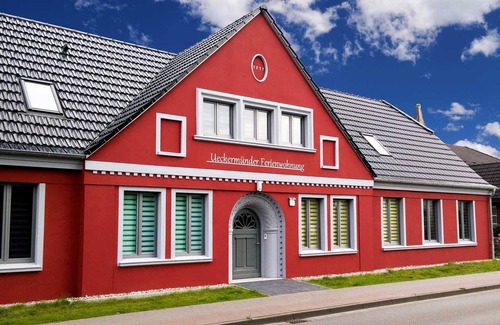 Ueckermuende Apartment | Ferienwohnung Neptun - Holiday apartments former health department