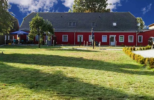 Ueckermuende Apartment | Ferienwohnung Neptun - Holiday apartments former health department