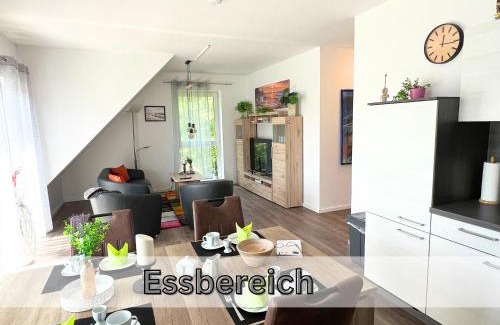Papenburg Apartment | Ferienwohnung "Neptun" Papenburg Balkon Einbauküche Neubau 74 qm Free WiFi 2 Schlafzimmer bis 4 Personen