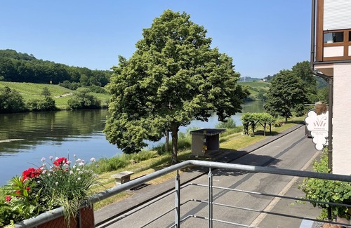 Merl Apartment | Ferienwohnung Panorama im Weingut mit Moselblick