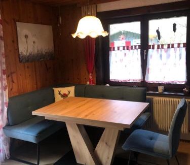 Alpirsbach Apartment | Ferienwohnung Pusteblume