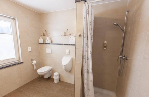 Aulendorf Apartment | Ferienwohnung Ranch-Hufeisen, 90qm, 2 Schlafzimmer, max. 2 Erwachsene und 2 Kinder