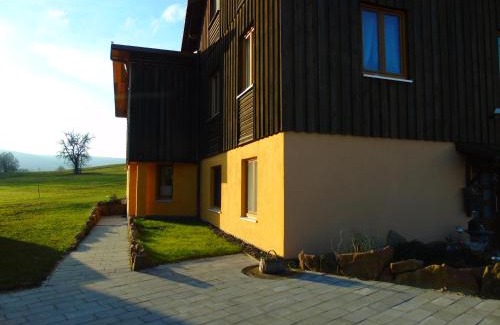 Unterweid Apartment | Ferienwohnung Rhönbergblick
