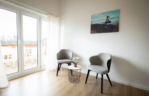 Fischbach Apartment | Ferienwohnung Rose im Gemütlichen Gästehaus Benedikt