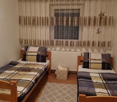 Bosanska Krupa Apartment | Ferienwohnung Sabina