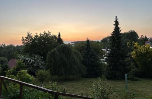 Schoepstal Apartment | Ferienwohnung Schöpstalblick