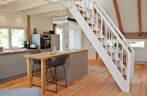 Brodersby Apartment | Ferienwohnung "scheunenloft" in Brodersby-burg