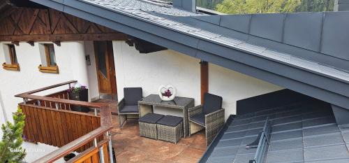 Flirsch Apartment | Ferienwohnung Schranz