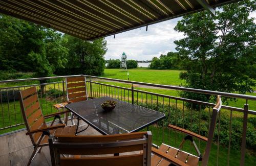 Schwanewede Apartment | Ferienwohnung Sonnenuntergangsidyll Harriersand