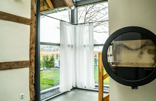 Versmold Apartment | Ferienwohnung Stellmacherei für bis 4 Personen mit Kamin und Sauna