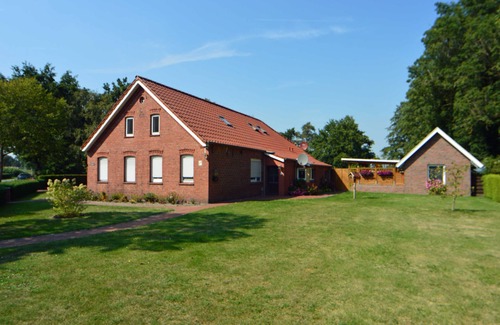 Hatshausen Apartment | Ferienwohnung Wiesenblick, 65322 - Holiday apartment in East Frisia 45sqm, max. 2 persons