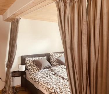 Zeil Apartment | Ferienwohnung Zu den Weinbergen