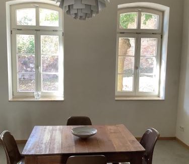 Penkun Apartment | Ferienwohnung - Zu den zwei Linden