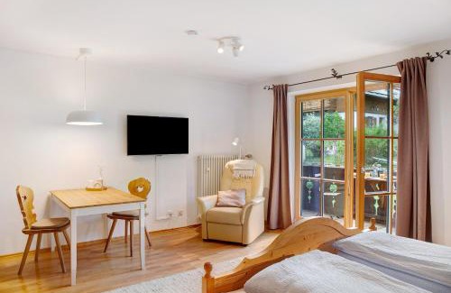 Obergrainau Apartment | Ferienwohnung Zugspitznest
