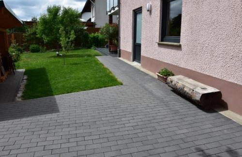 Ockfen Apartment | Ferienwohnung Zum Geisberg