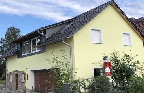 Grossdubrau House | Ferienwohnung Zum Leuchtturm