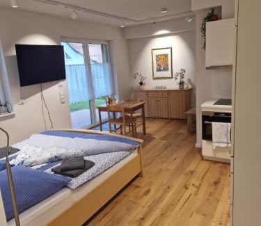 Lalendorf Apartment | Ferienwohnungen - barrierefrei - im sanierten Gutshof