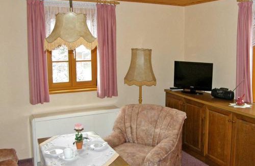 Neuwernsdorf Apartment | Ferienwohnungen in Neuwernsdorf ERZ 1080