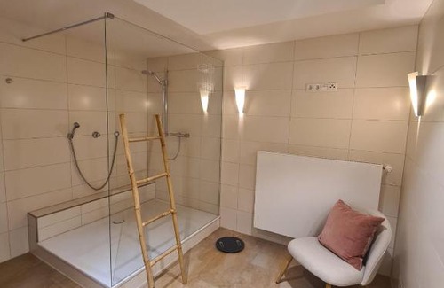 Kleinheubach House | Ferienzimmer Pudelwohl