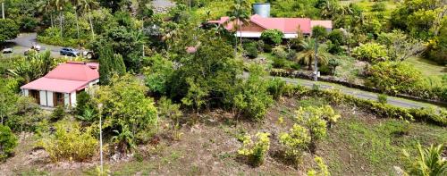 Saint-Philippe Bed & Breakfast | Ferme auberge Le Rond de Basse Vallée