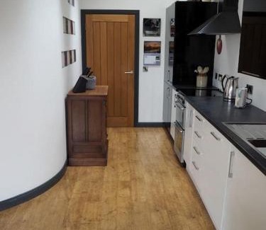Kirriemuir House | Fern Lodge Angus, Kirriemuir