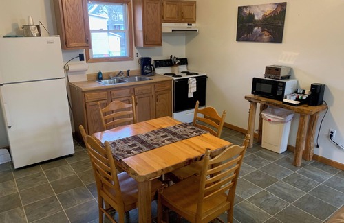 Ohiopyle House | Ferncliff | 2BR,1BA, Cabinesque Hotel in Ohiopyle