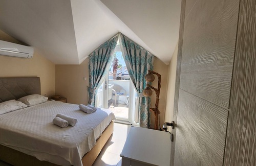 Ciftlik Apartment | Fethiye Çalış Beach Dublex Apartment