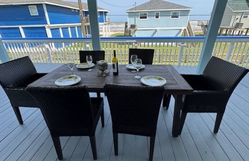 Bermuda Beach House | Few Steps from beach, fabulous view from ginormous gated deck!