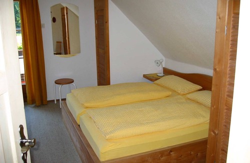Bad Toelz Apartment | Fewo 1 1 - Ferienwohnung Familie Hanfstängl